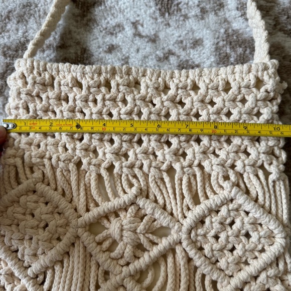 Urban Outfitters ecote Boho macrame crochet Braids Tassels Fringe Festival Bag - Picture 11 of 11